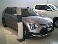 Nuevo Kia Niro Style 105 CV (77 kW) 2025 Gris SUV