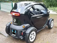 Usata Renault Twizy 13 kW (18 CV) 2016 Nero Utilitaria