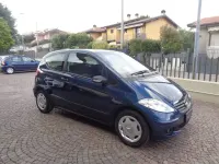 Usata Mercedes A160 82 CV (60 kW) 2006 Blu/azzurro Coupé