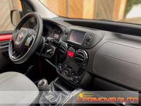 Usata Fiat Qubo Lounge 77 CV (56 kW) 2018 Rosso Monovolume