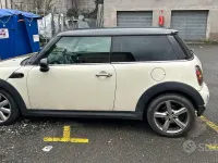 Usata Mini Cooper 109 CV (80 kW) 2007 Marrone Utilitaria