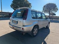 Usata Nissan X-Trail 136 CV (100 kW) 2004 Grigio SUV