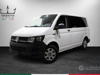 Usata VW Caravelle Trendline 150 CV (110 kW) 2017 Bianco Monovolume