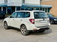 Usata Subaru Forester Trend 147 CV (108 kW) 2012 Bianco SUV