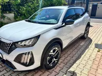 Usata Peugeot 2008 100 CV (73 kW) 2024 Bianco SUV
