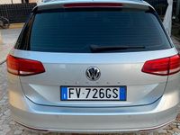 Usata VW Passat 150 CV (110 kW) 2019 Grigio Station wagon