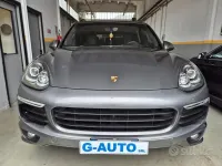 Usata Porsche Cayenne 250 CV (183 kW) 2015 Grigio SUV