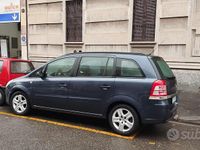 Usata Opel Zafira 2008 Blu Monovolume