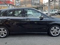 Usata Mercedes B200 Premium 136 CV (100 kW) 2018 Nero Monovolume
