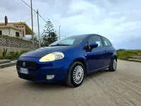 Usata Fiat Grande Punto Active 65 CV (47 kW) 2006 Blu/azzurro Utilitaria