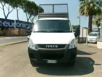 Usata Iveco Daily 126 CV (92 kW) 2010 Bianco