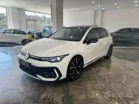 Usata VW Golf VIII GTI 265 CV (194 kW) 2025 Bianco Berlina