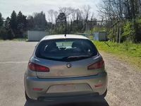 Usata Alfa Romeo 147 120 CV (88 kW) 2008 Grigio Utilitaria