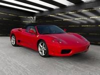 Usata Ferrari 360 400 CV (294 kW) 2004 Rosso corsa Cabrio