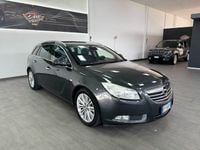 Usata Opel Insignia 160 CV (117 kW) 2012 Grigio scuro Station wagon