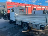 Usata Nissan Cabstar 2007 Bianco Pick-up