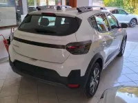 Nuova Dacia Sandero Expression 120 CV (88 kW) 2025 Bianco Utilitaria