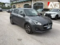 Usata Suzuki Swift 83 CV (61 kW) 2023 Grigio Utilitaria