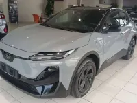 Nuova Subaru Uncharted 164 kW (224 CV) 2026 Grigio con tettino nero SUV