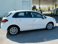 Usata Citroën C4 99 CV (72 kW) 2016 Bianco Berlina