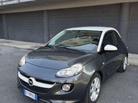 Usata Opel Adam 90 CV (66 kW) 2016 Utilitaria