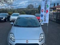 Usata Fiat Punto Street 75 CV (55 kW) 2015 Grigio Berlina