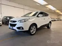 Usata Hyundai ix35 Comfort 136 CV (100 kW) 2012 Bianco SUV