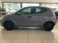 Usata Lancia Ypsilon Silver 70 CV (51 kW) 2020 Grigio
