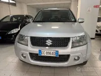Usata Suzuki Grand Vitara 129 CV (94 kW) 2010 Grigio SUV