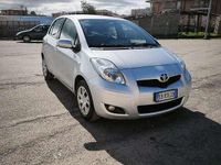 Usata Toyota Yaris Sol 90 CV (66 kW) 2010 Utilitaria