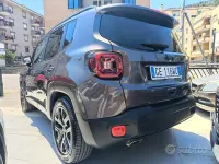 Usata Jeep Renegade Limited 130 CV (95 kW) 2021 Grigio SUV