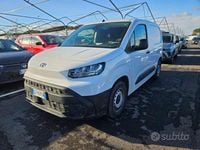 Usata Toyota Proace City City 130 CV (95 kW) 2025 Bianco Monovolume