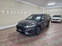 Usata Ford Kuga ST-Line X 120 CV (88 kW) 2022 Grigio SUV