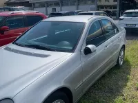 Usata Mercedes C200 163 CV (119 kW) 2002 Grigio Berlina