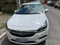 Usata Opel Astra 110 CV (80 kW) 2015 Bianco Berlina