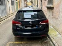 Usata Opel Astra Business Elegance 122 CV (89 kW) 2021 Nero Station wagon