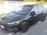 Usata Opel Astra Innovation 110 CV (80 kW) 2019 Nero Station wagon