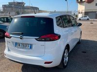 Usata Opel Zafira Tourer 110 CV (80 kW) 2012 Bianco Monovolume