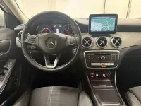 Usata Mercedes GLA200 136 CV (100 kW) 2017 Argento SUV