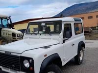 Usado Land Rover Defender 122 HP (89 kW) 2002 Branco Carrinha