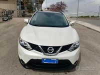 Usata Nissan Qashqai Tekna 110 CV (80 kW) 2017 Bianco SUV