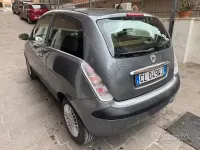Usata Lancia Ypsilon 69 CV (50 kW) 2003 Grigio Utilitaria