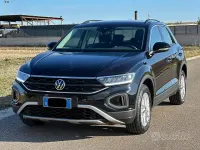 Usata VW T-Roc Style 150 CV (110 kW) 2022 Nero SUV