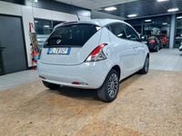 Usata Lancia Ypsilon 69 CV (50 kW) 2017 Grigio Utilitaria