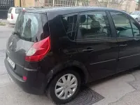 Usata Renault Scénic II Dynamique 101 CV (74 kW) 2006 Monovolume