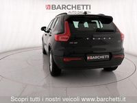 Usata Volvo XC40 Momentum 150 CV (110 kW) 2021 Nero SUV