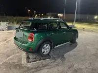 Usata Mini Countryman 116 CV (85 kW) 2019 Verde SUV