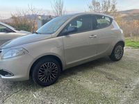 Usata Lancia Ypsilon 95 CV (69 kW) 2011 Grigio Utilitaria
