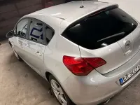Usata Opel Astra 140 CV (102 kW) 2012 Argento Berlina