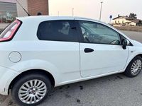 Usata Fiat Grande Punto S 75 CV (55 kW) 2011 Bianco Utilitaria